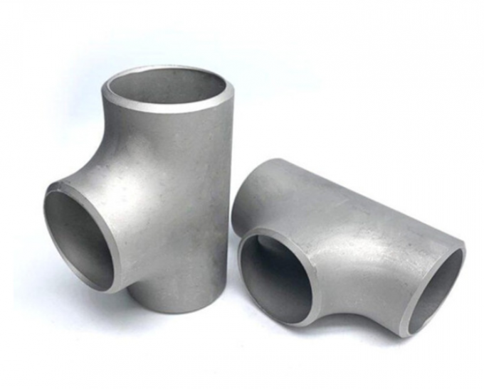 Metalizowana stal węglowa Czarna stal ASTM A234 WPB 1/2 "-48" Równe / Redukujące Tee Bezszwowe paski rurowe 0