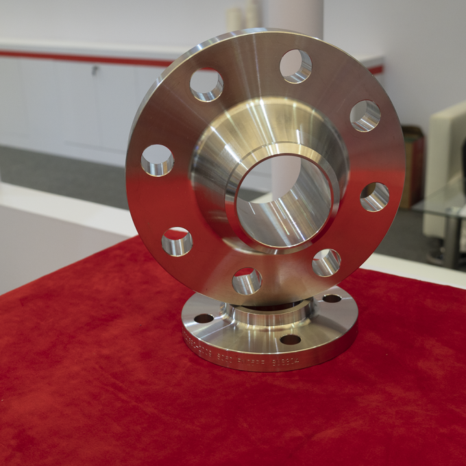 GOST 33259 Rodzaj 11-B DN250 Klasa 600 ASTM B564 UNS N06625 Flanki szyi spawalniczej Inconel 625 ASME B16.5 1